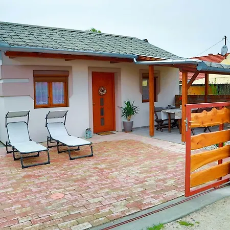 Jazmin Ferienhaus Buzsák